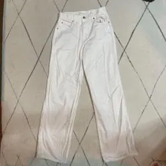 UNIQLO JEANS ホワイト デニムパンツ23