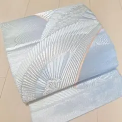 お-95 袋帯 全通柄 扇模様 羽 シルバー 光沢ブルーサーモンピンク