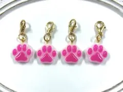 肉球　チャーム　蓄光　セット