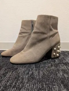 Esperanza　ベージュ スエード調 パールヒール ブーティ