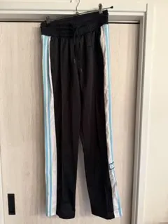 Item thumbnail for item 1428f87b-40ce-40ae-a712-00e2c1ba1a6f