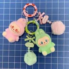 ✨キュート✨ ラブブ キーホルダー　ピンク&緑　2点セット　即購入OK