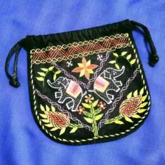 最終特価！✨工芸品✨民族調手刺繍巾着袋✨象＆植物＆花綺麗 ポーチ 巾着 バッグ