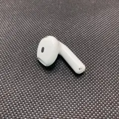 2025年最新】AirPods 第4世代 右耳の人気アイテム - メルカリ