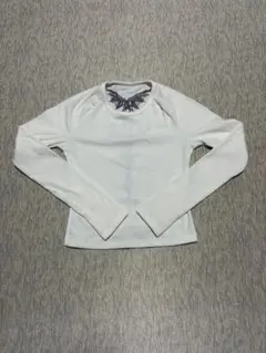 ホワイト 長袖 Tシャツ グラフィックプリント