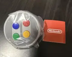 Nintendo スーパーファミコン コントローラー型キーホルダー