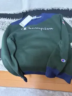 新品 Champion 長袖ニット グリーン M