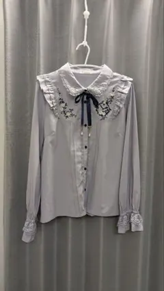 axes femme 20周年 ｍｙ ａｘｅｓブラウス ラベンダー&スカート紺のサムネイル