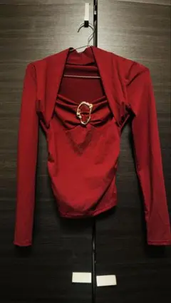 赤い長袖トップス XS ※ Mサイズ相当