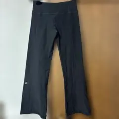 ルルレモン　パンツ