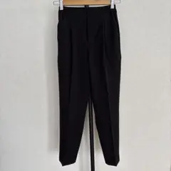 ハニーズ　テーパードパンツ　ブラックSサイズ