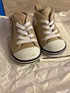 converse 12cmベージュ スニーカー ファスナー付き