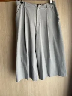 ZARA グレー キュロット パンツのサムネイル