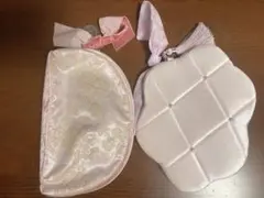 ジルスチュアート　クリスマスコフレ　ポーチ2個