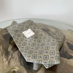 NINA RICCI ニナリッチ ネクタイ ベージュ グリーン 総柄