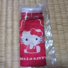 ハローキティ 赤 プリントデザイン　ポーチ