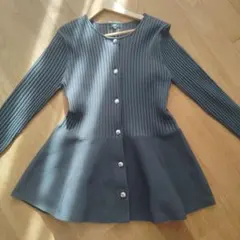 【新品未使用】 М/プラステ ホールガーメント ペプラムカーディガン グレー