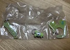 TWICE LOVELYS アクリルカラビナフロッキーマスコット　ジョンヨン