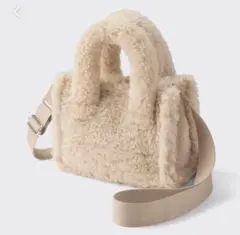 GU ボアミニショルダーバッグ