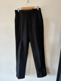 UNIQLO スラックス 黒 M