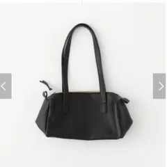美品 ミニショルダーバッグHoaw. ウォレット2WAY Bブラック チェーン付 