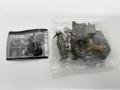 未開封 未使用 ウルトラ怪獣名鑑 ミイラの叫び ドドンゴ ウルトラマンのサムネイル