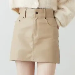 Chico レザー台形ミニスカート