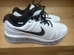【美品】NIKE AIR MAX 2017のサムネイル