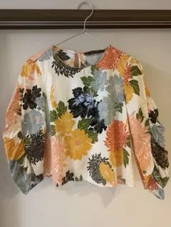 ZARA BASIC 花柄 コットンブラウス
