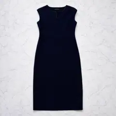 美品 ファビアナフィリッピ モニーレ装飾 キーネック ワンピース ネイビー
