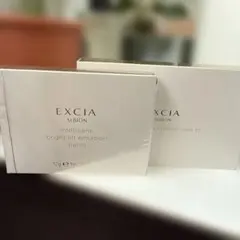 ALBION EXCIA ブライトエマルジョン ファンデーション NA200 - メルカリ