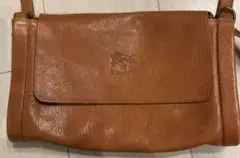 IL BISONTE イルビゾンテ　クロスボディバッグ　ショルダーバッグ