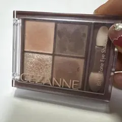 CEZANNE ビタートーンアイシャドウ 03