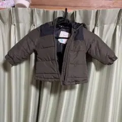 フード付きオリーブグリーンパデッドジャケット