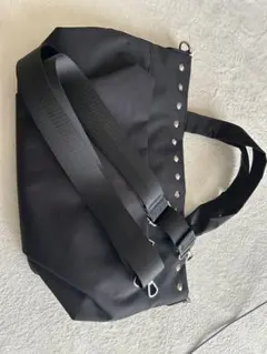 ブラックショルダーバッグ