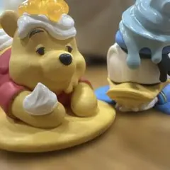 ディズニーキャラクター カプセルトイ