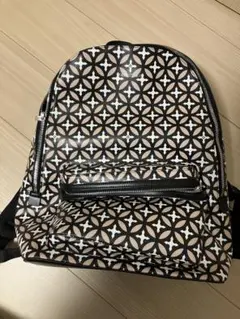 超美品》EMPORIO ARMANI(エンポリオアルマーニ)バックパック - メルカリ