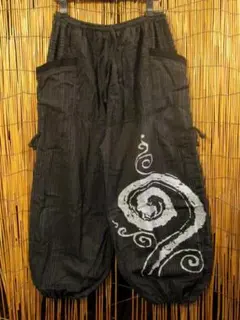 【ＳＡＬＥ】⑳新品＊コットン素材＊渦巻きプリント＊カーゴタイプ＊アラジンパンツ