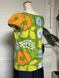 マリメッコ　ストレッチ素材　Tシャツ　marimekko