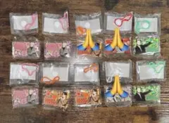 INI みてコレ カプセルトイ ガチャ