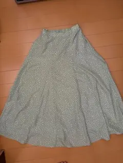 ロングスカートのサムネイル