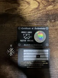 TRAVIS WALKER バラークロスチャームのサムネイル