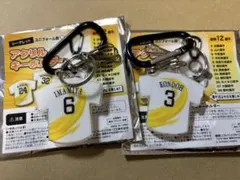 ホークス　クラブホークス　ユニフォーム型　アクリルキーホルダー　今宮、近藤選手