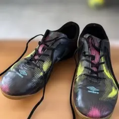 umbro フットサルシューズ 23cm
