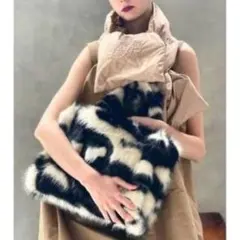 ホワイト ハンドバッグ