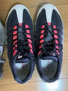 Item thumbnail for item 7eb6f880-0c3f-4580-a411-51572de4062e