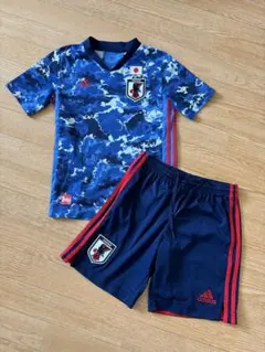 キッズ　adidas 日本代表 サッカーウェア上:150 下:160