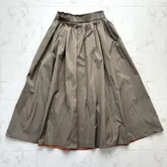 美品✨ノーリーズ リバーシブルタフタスカート フレア ロング タック ギャザーのサムネイル
