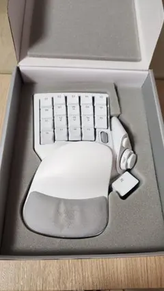 Razer Tartarus Pro Mercury White 本体のサムネイル