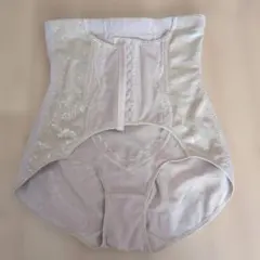 【未使用品】骨盤ガードル 補正下着 ベージュ